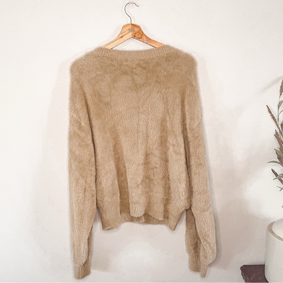 Good American Tan Fuzzy Soft Stretch Fall Cozy Cropped Cardigan Size 5 - Picture 8 of 11